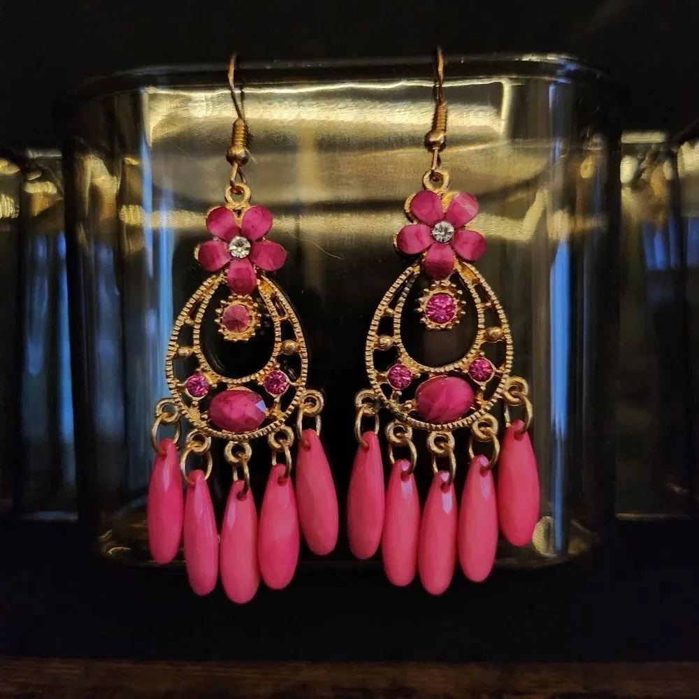 Elegant Pink and Gold Floral Earrings